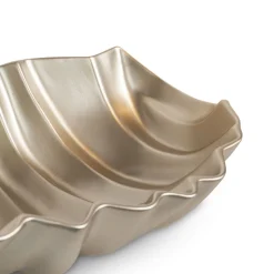 Shar Pei Pearly Beige Centerpiece