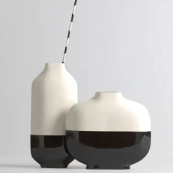 Short Palma Black and White Vase