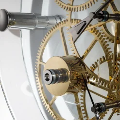 Takto presto 02 White Steel and Glass Clock