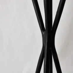 Tessingiu Metal Pedestal with Vase