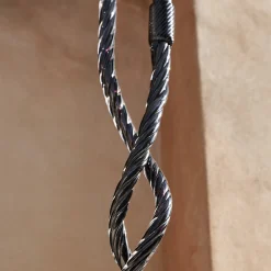 Thew Hug of Artisans