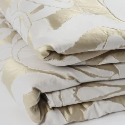 Tivoli Damask Silk Cotton Quilt