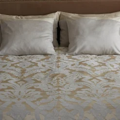 Tivoli Damask Silk Cotton Quilt