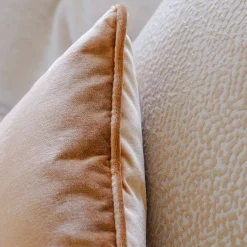 Tobacco Silk Velvet Carrè Cushion