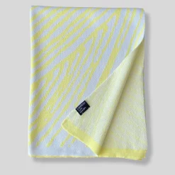 Tratto Bio Neon-Yellow & White Blanket by Emilio Salvatore Leo