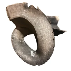 Vasi Cantiere Abbraccio Sculpture