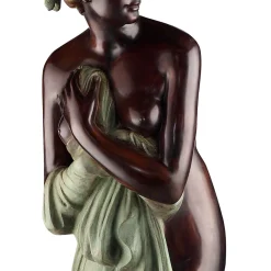 Venere Al Bagno bronze sculpture