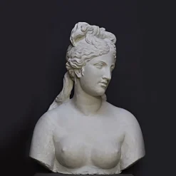 Venere Capitolina Bust