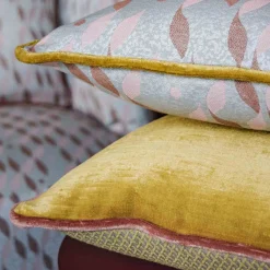 Yellow Carrè Cushion in False Unit Jacquard Fabric