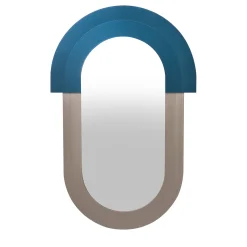 Yoko Vertical Medium-Sized Pill Mirror